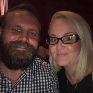 Meet your Posher, Dina